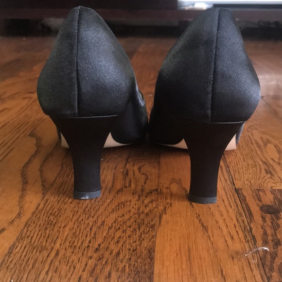 Caparros heels - Picture 2 of 5